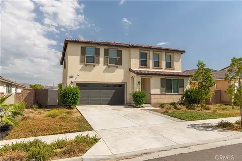 Exterior - 575 Feeder, Hemet, CA 92543 photo 4 of 5