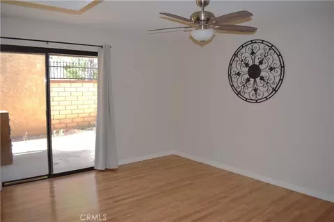 Living - 11647 Pepper Ln, Apple Valley, CA 92308 photo 5 of 5