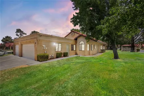 11671 Maple St, Apple Valley, CA 92308 photo 1