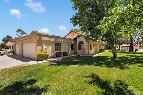 11671 Maple St, Apple Valley, CA 92308 photo 2