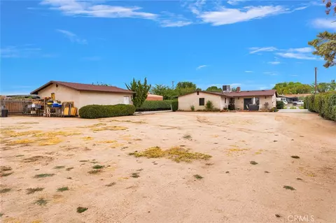 17994 Pine St, Hesperia, CA 92345 photo 56