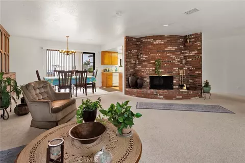 17994 Pine St, Hesperia, CA 92345 photo 16