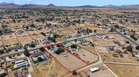View/Area - 14285 Kiowa Rd, Apple Valley, CA 92307 photo 3 of 11