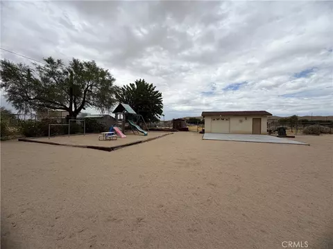 Exterior - 26262 Community Blvd, Barstow, CA 92311 photo 14 of 14