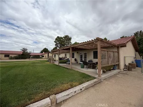Exterior - 26262 Community Blvd, Barstow, CA 92311 photo 4 of 14