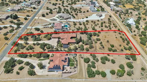 8323 Macron, Oak Hills, CA 92344 photo 68