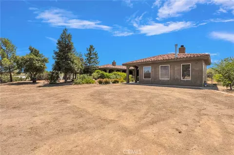 8323 Macron, Oak Hills, CA 92344 photo 64