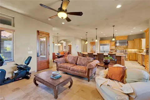 8323 Macron, Oak Hills, CA 92344 photo 31