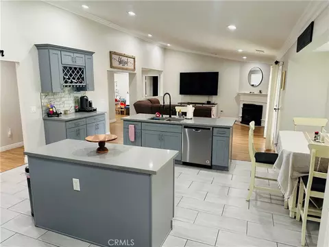 Kitchen - 11131 Arcadia, Apple Valley, CA 92308 photo 2 of 6