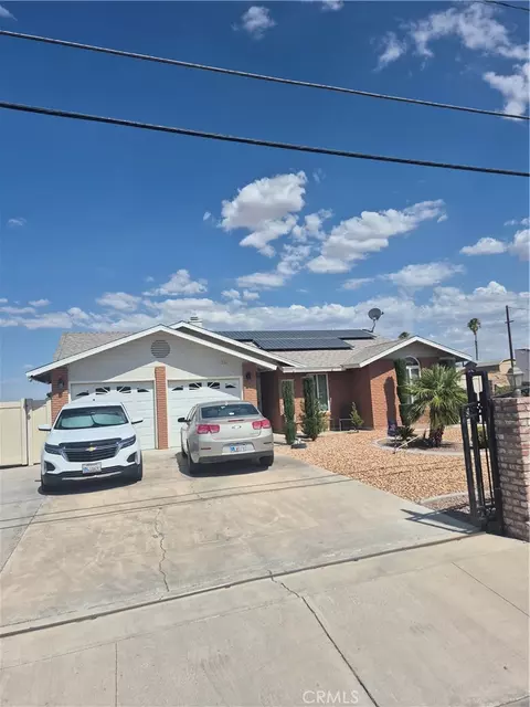 Exterior - 1331 Savanna, Barstow, CA 92311 photo 4 of 10