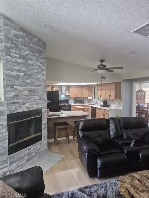 Other - 1331 Savanna, Barstow, CA 92311 photo 4 of 11