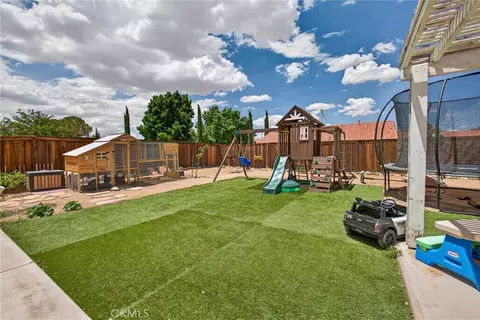 11052 Desert Rose, Adelanto, CA 92301 photo 4