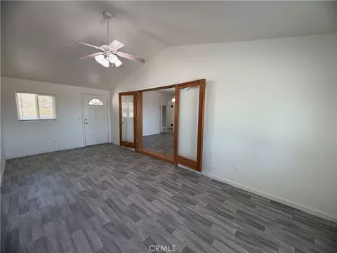 Living - 29040 Gabilan St, Barstow, CA 92311 photo 5 of 7