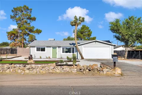 Exterior - 18282 Manzanita, Hesperia, CA 92345 photo 3 of 6