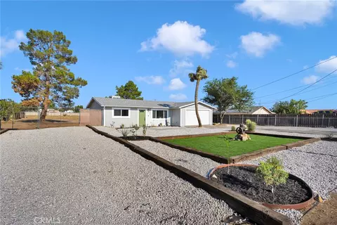 Exterior - 18282 Manzanita, Hesperia, CA 92345 photo 3 of 6