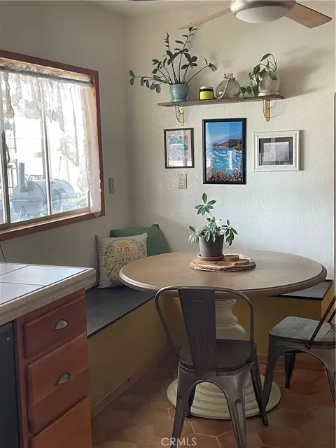 Dining - 27815 Panamint Rd, Barstow, CA 92311 photo 1 of 1