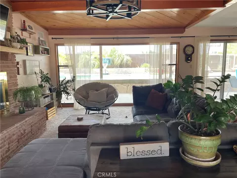 Living - 27815 Panamint Rd, Barstow, CA 92311 photo 1 of 3