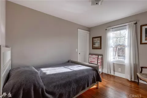 Bedroom - 1121 Vista Way, Oceanside, CA 92054 photo 1 of 3