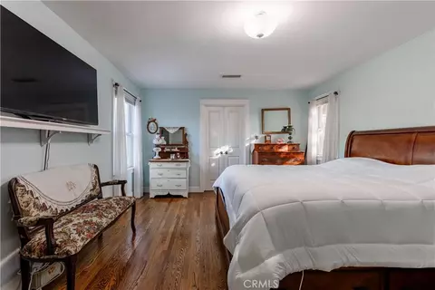 Bedroom - 1121 Vista Way, Oceanside, CA 92054 photo 3 of 3