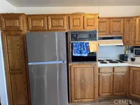 313 Desnok, Needles, CA 92363 photo 9