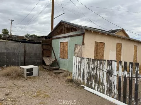 313 Desnok, Needles, CA 92363 photo 29