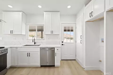 Other - 18686 Lilac St, Hesperia, CA 92345 photo 4 of 7