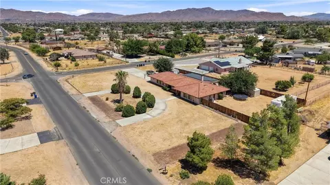 View/Area - 14367 Flathead, Apple Valley, CA 92307 photo 10 of 11