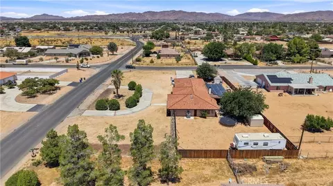 View/Area - 14367 Flathead, Apple Valley, CA 92307 photo 6 of 11