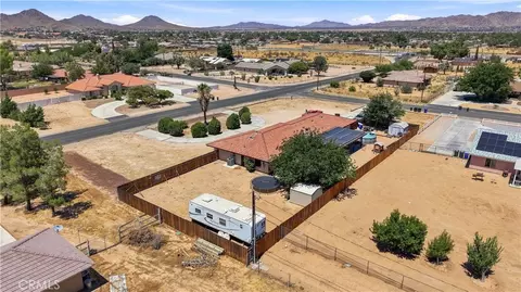 View/Area - 14367 Flathead, Apple Valley, CA 92307 photo 8 of 9