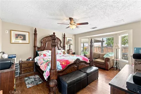 Bedroom - 14367 Flathead, Apple Valley, CA 92307 photo 1 of 7