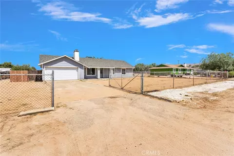 Exterior - 11931 Puye, Apple Valley, CA 92308 photo 4 of 11