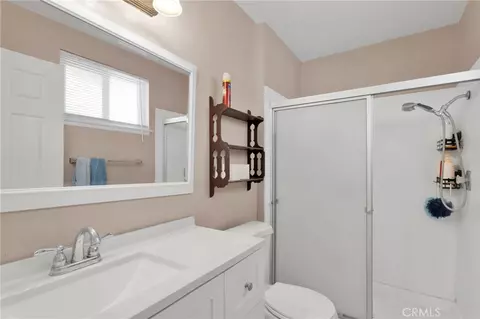 Bath - 11931 Puye, Apple Valley, CA 92308 photo 2 of 4