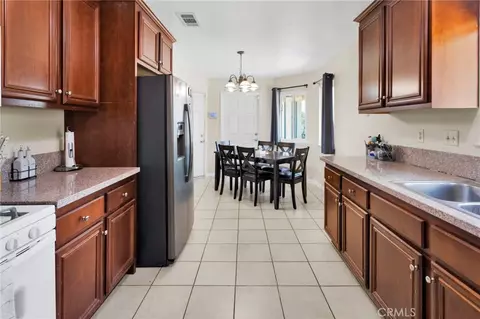 Entry Way - 11931 Puye, Apple Valley, CA 92308 photo 1 of 2