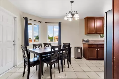 Dining - 11931 Puye, Apple Valley, CA 92308 photo 1 of 1