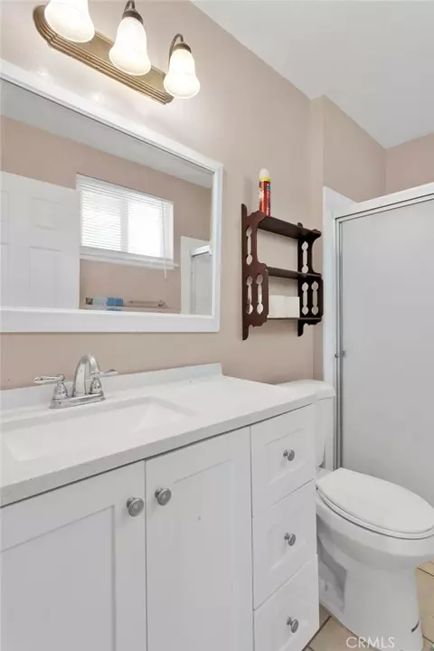 Bath - 11931 Puye, Apple Valley, CA 92308 photo 1 of 4