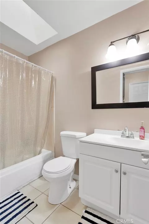 Bath - 11931 Puye, Apple Valley, CA 92308 photo 4 of 4