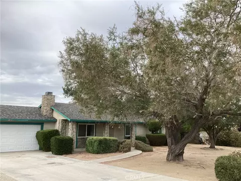 Exterior - 14556 Mojave St, Hesperia, CA 92345 photo 3 of 14