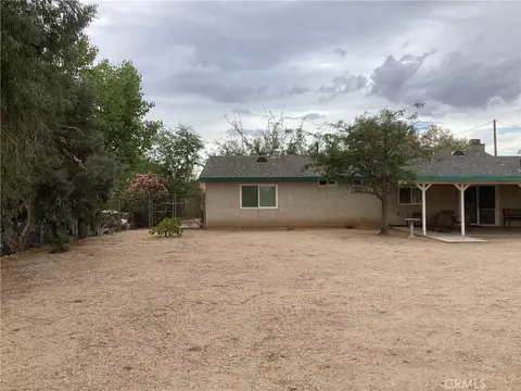 Exterior - 14556 Mojave St, Hesperia, CA 92345 photo 6 of 14