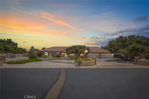 Exterior - 6955 Oak View Ct, Oak Hills, CA 92344 photo 2 of 8