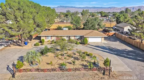 View/Area - 14275 Gayhead, Apple Valley, CA 92307 photo 1 of 11