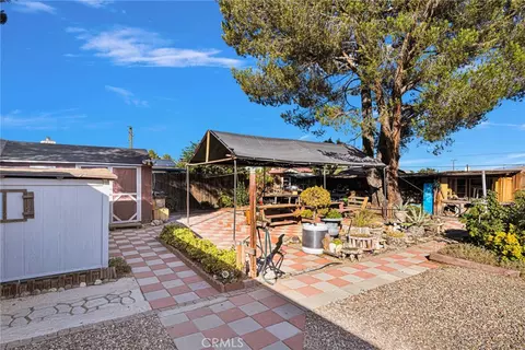 Exterior - 14275 Gayhead, Apple Valley, CA 92307 photo 1 of 22