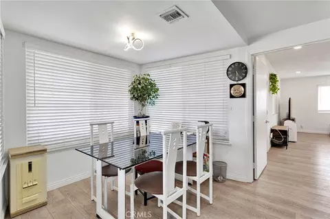 Dining - 14275 Gayhead, Apple Valley, CA 92307 photo 1 of 1
