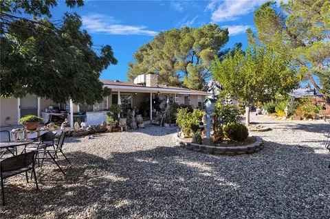 Exterior - 14275 Gayhead, Apple Valley, CA 92307 photo 6 of 22