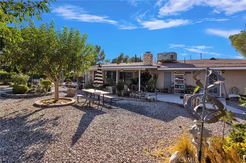 Exterior - 14275 Gayhead, Apple Valley, CA 92307 photo 5 of 22