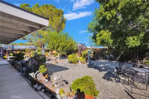 Exterior - 14275 Gayhead, Apple Valley, CA 92307 photo 7 of 22