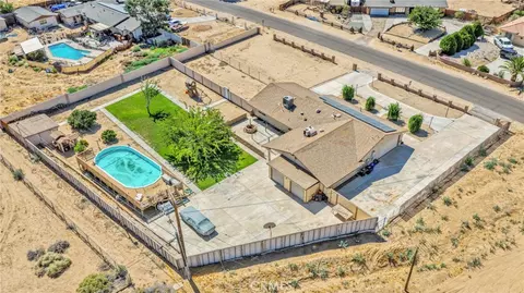 View/Area - 15011 Tuscola Rd, Apple Valley, CA 92307 photo 3 of 6