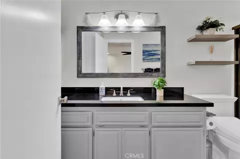 Bath - 15011 Tuscola Rd, Apple Valley, CA 92307 photo 1 of 4