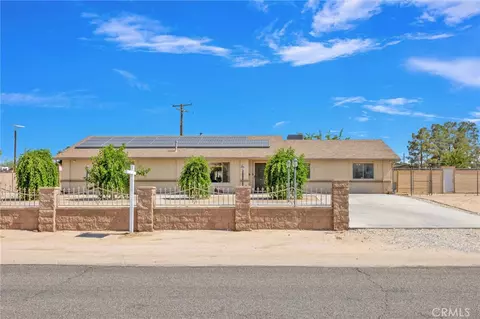 Exterior - 15011 Tuscola Rd, Apple Valley, CA 92307 photo 1 of 10