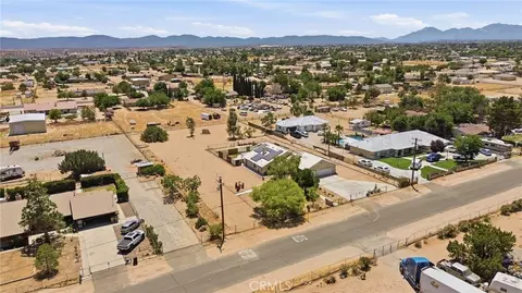 View/Area - 16089 Cactus St, Hesperia, CA 92345 photo 2 of 7