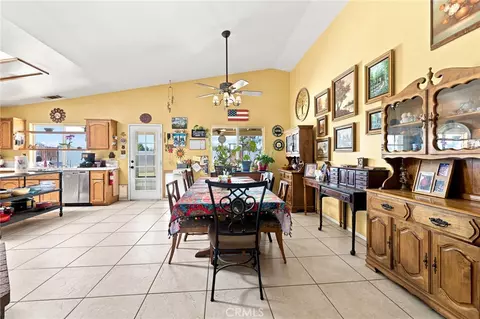 Dining - 16089 Cactus St, Hesperia, CA 92345 photo 1 of 2